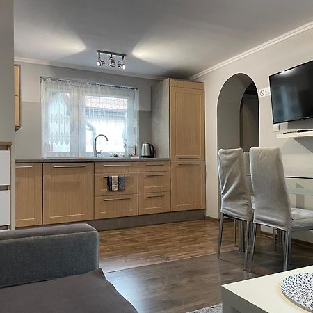 Apartament Lazur ปีวา ภายนอก รูปภาพ